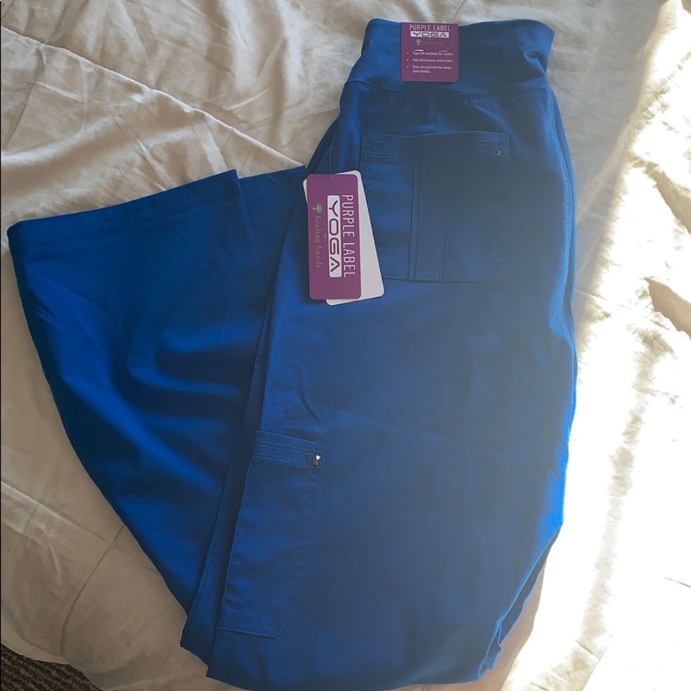 Scrub yoga pants